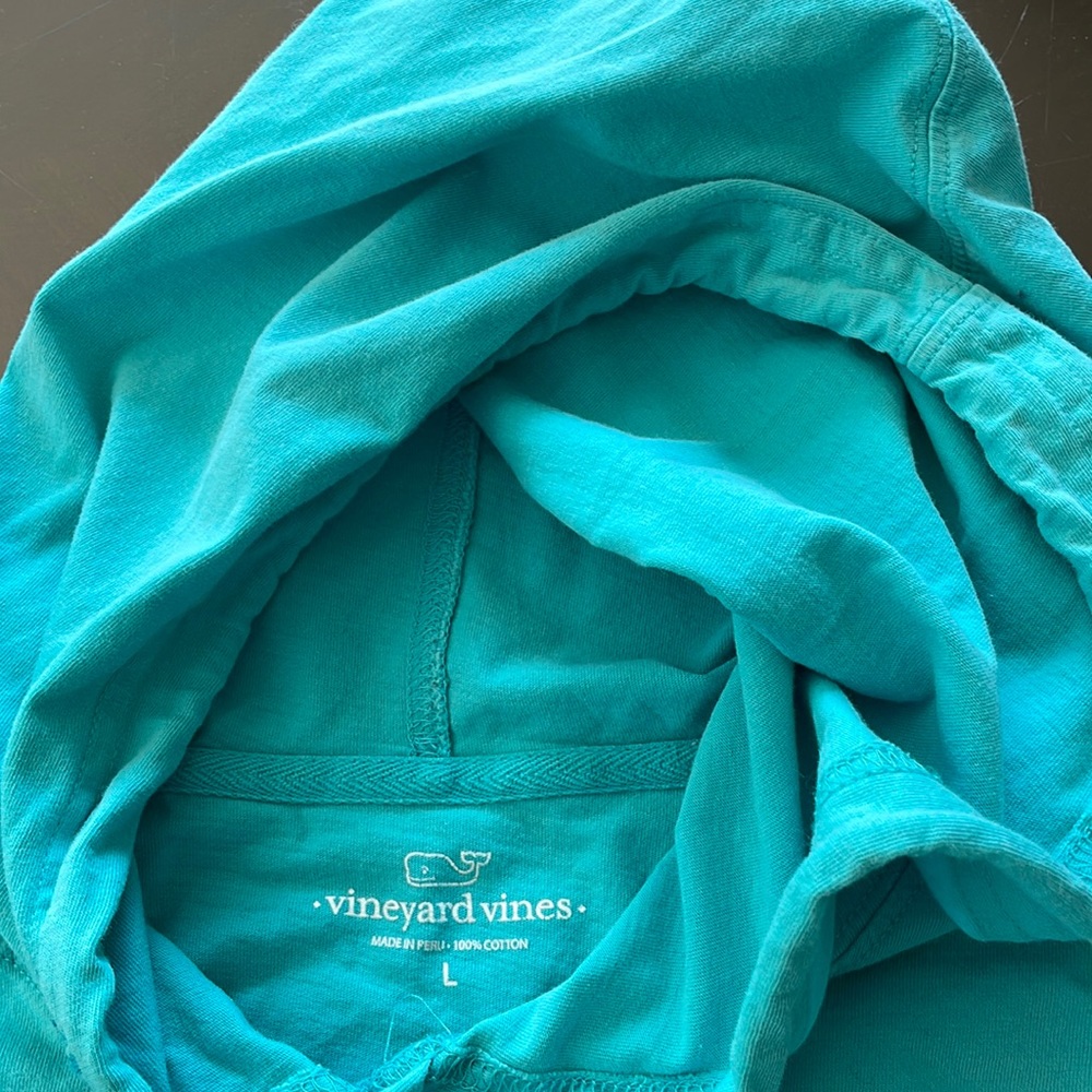 Vineyard Vines long sleeve hoodie tee shirt